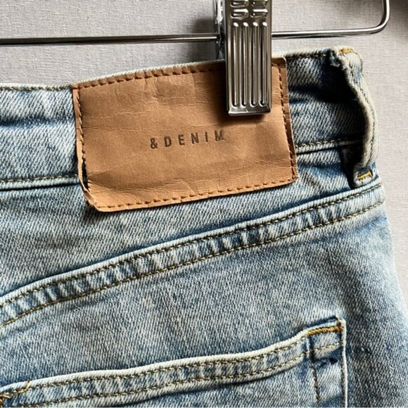 H&M Mom’s denim button fly high waisted jeans Sz 6 - Picture 5 of 13